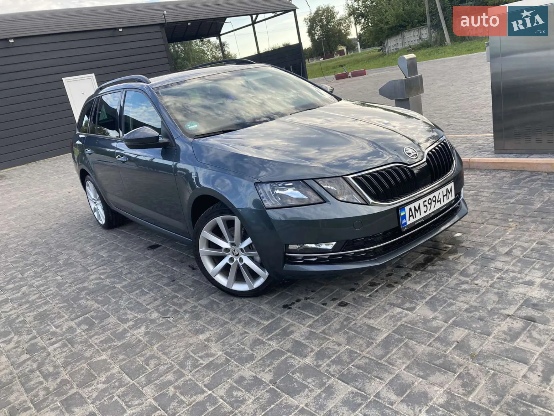 2017 Skoda Octavia - мініатюра 3