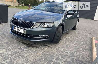 Универсал Skoda Octavia 2017 в Звягеле