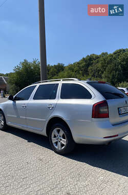 Универсал Skoda Octavia 2010 в Полтаве