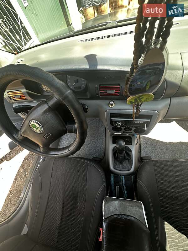 Лифтбек Skoda Octavia 2001 в Первомайске