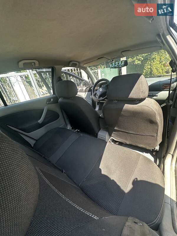 Лифтбек Skoda Octavia 2001 в Первомайске