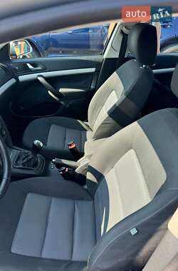Лифтбек Skoda Octavia 2008 в 
