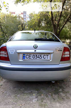 Ліфтбек Skoda Octavia 2008 в Чернівцях