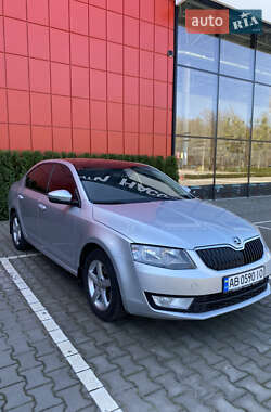 Лифтбек Skoda Octavia 2015 в 