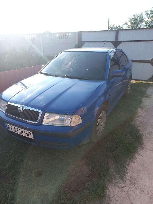Лифтбек Skoda Octavia 2004 в Чугуеве