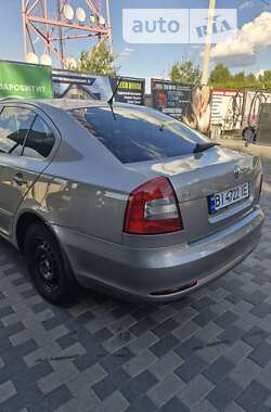 Лифтбек Skoda Octavia 2012 в 