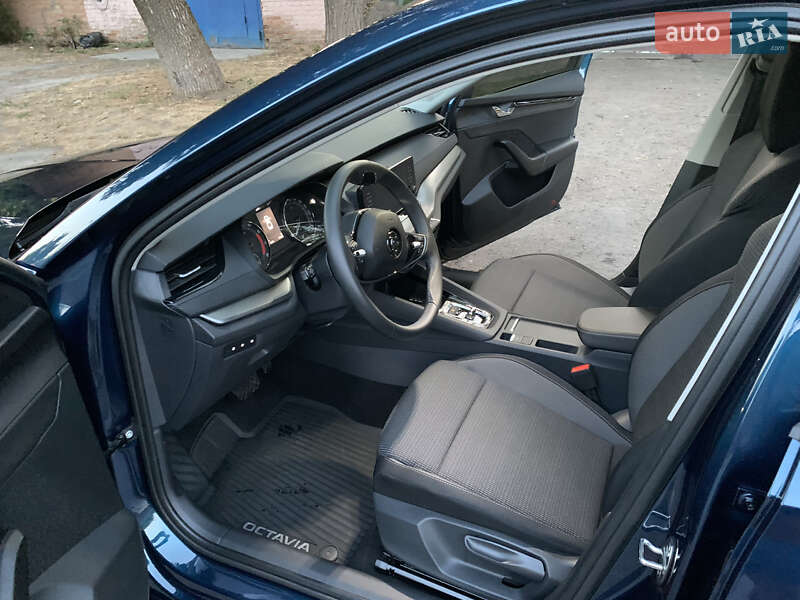 Лифтбек Skoda Octavia 2023 в Кобеляках фото 34 Лифтбек Skoda Octavia 2023 в Кобеляках