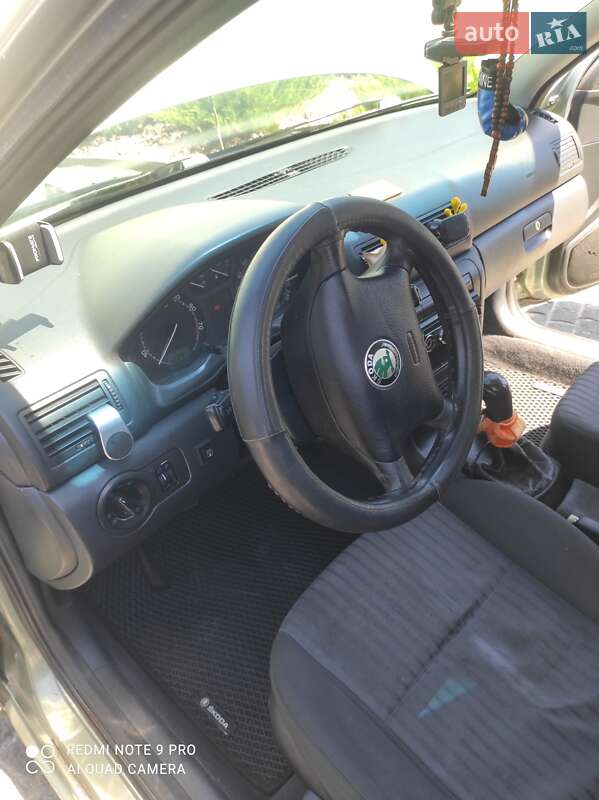 Лифтбек Skoda Octavia 2001 в Коростышеве