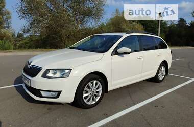 Универсал Skoda Octavia 2017 в Буче