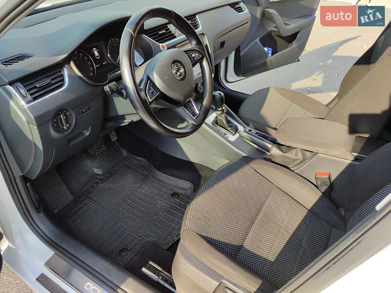 Универсал Skoda Octavia 2017 в Буче