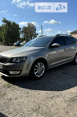 Універсал Skoda Octavia 2015 в Сумах