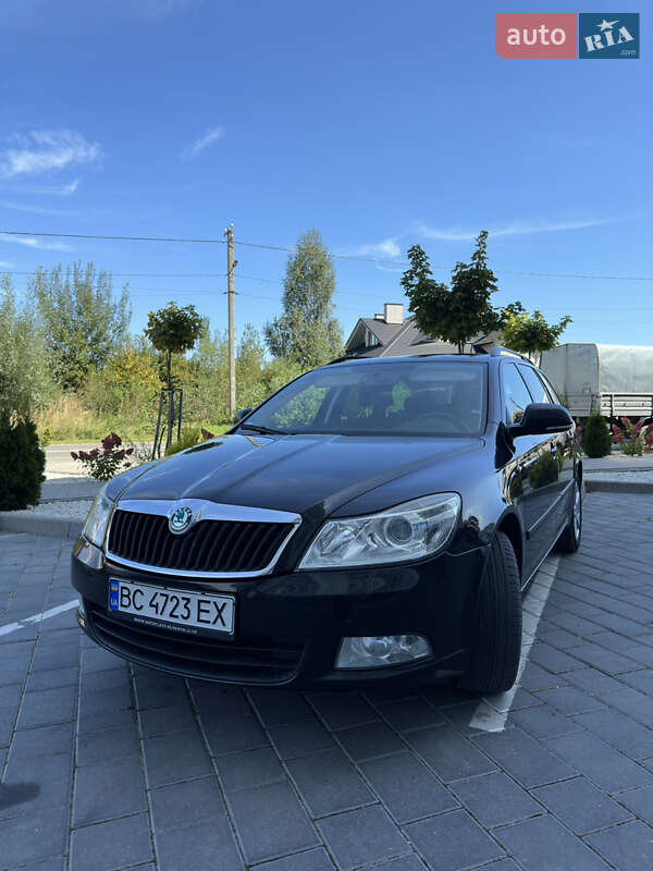 Skoda Octavia 2012 Skoda Octavia 2012