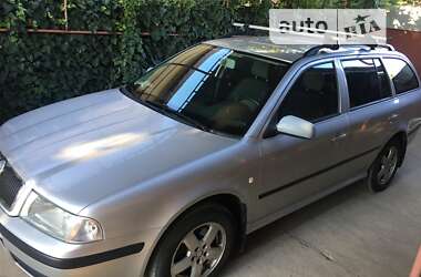 Универсал Skoda Octavia 2006 в Херсоне