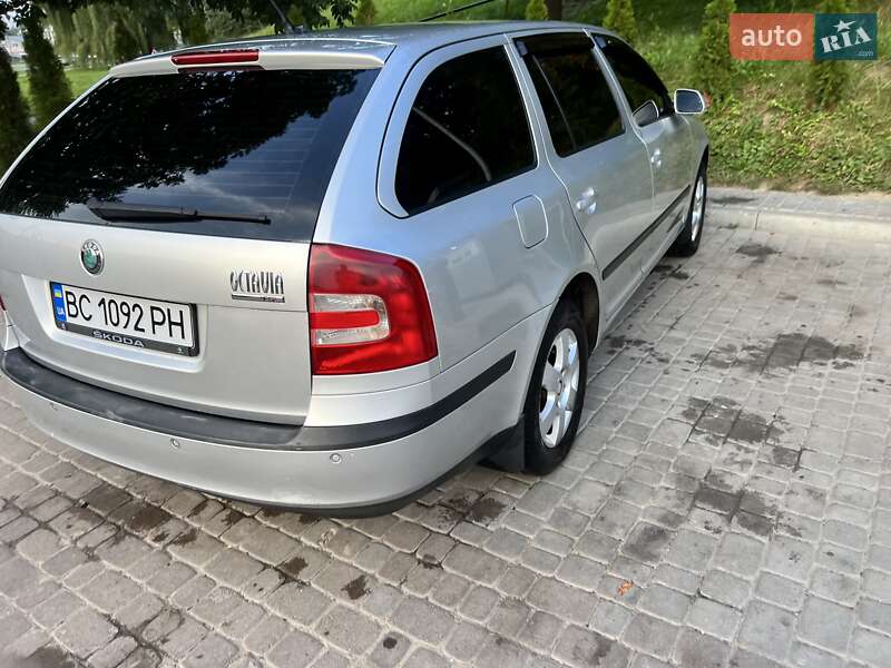 Универсал Skoda Octavia 2006 в Львове