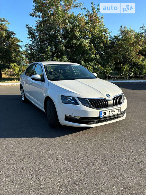 Лифтбек Skoda Octavia 2018 в Одессе