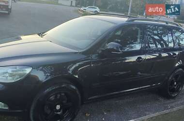 Универсал Skoda Octavia 2011 в 