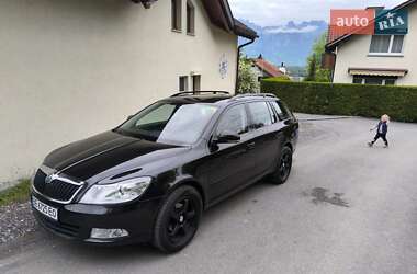Универсал Skoda Octavia 2011 в 