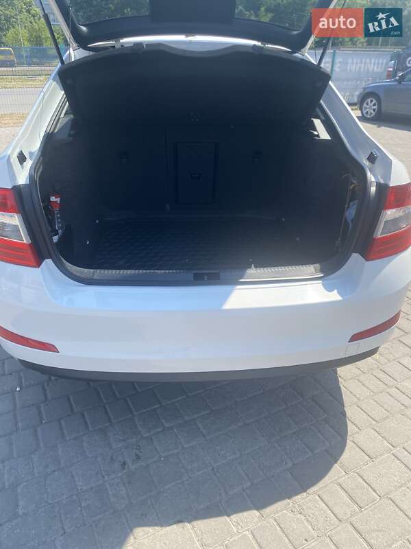Ліфтбек Skoda Octavia 2016 в Добропіллі