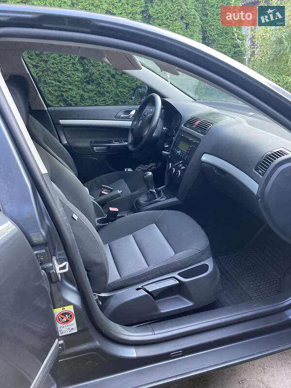 Ліфтбек Skoda Octavia 2008 в Львові