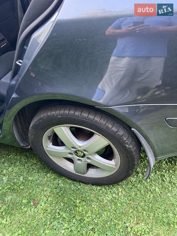Ліфтбек Skoda Octavia 2008 в Львові