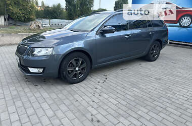 Универсал Skoda Octavia 2014 в Никополе