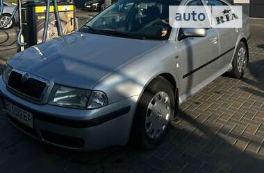 Лифтбек Skoda Octavia 2003 в Виннице