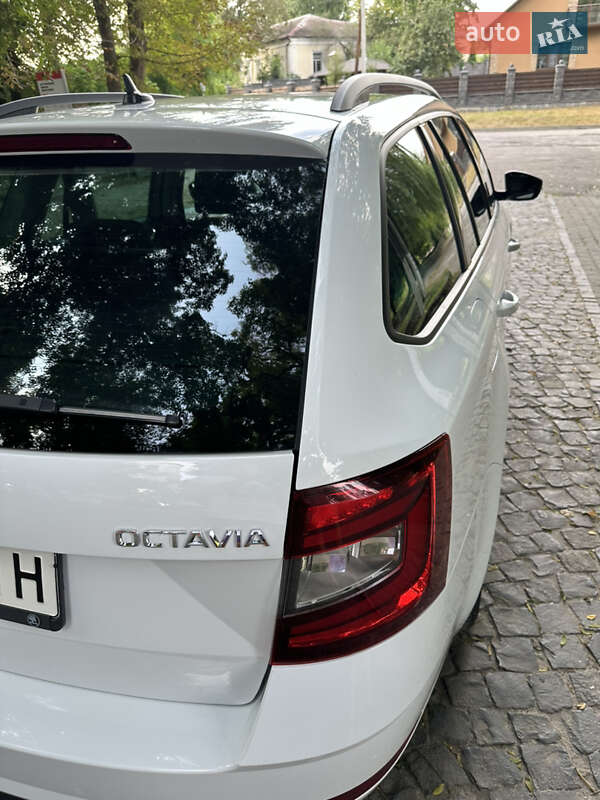 Универсал Skoda Octavia 2017 в Остроге