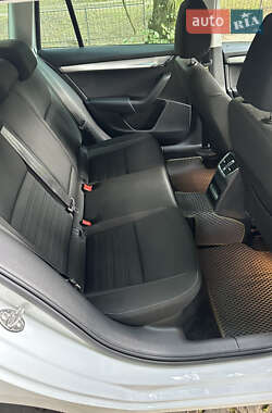 Універсал Skoda Octavia 2017 в Острозі