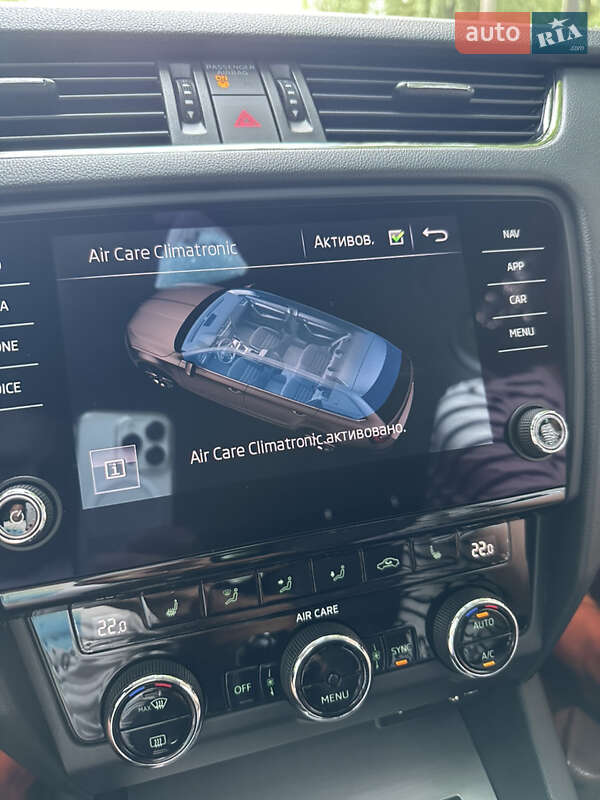 Универсал Skoda Octavia 2017 в Остроге