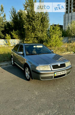 Лифтбек Skoda Octavia 2005 в Киеве