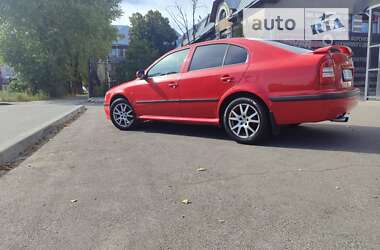 Лифтбек Skoda Octavia 2006 в Чернигове