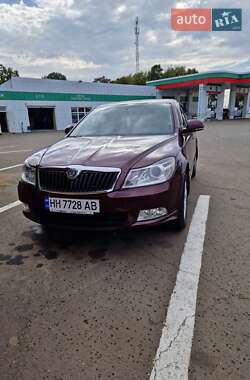 Лифтбек Skoda Octavia 2011 в 