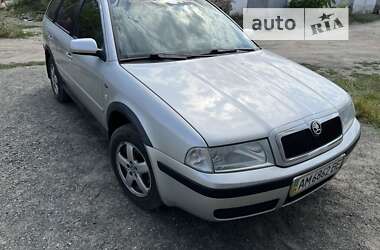 Универсал Skoda Octavia 2003 в Малине