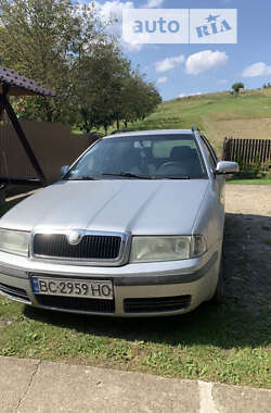 Универсал Skoda Octavia 2001 в Хырове