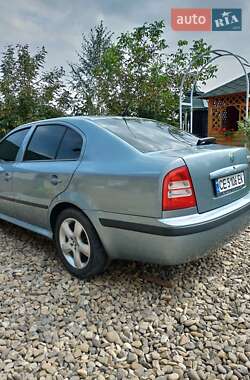 Ліфтбек Skoda Octavia 2006 в Чернівцях