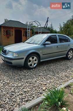 Ліфтбек Skoda Octavia 2006 в Чернівцях