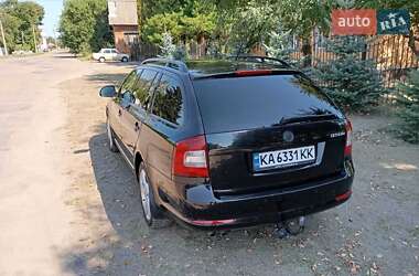 Универсал Skoda Octavia 2011 в Борзне