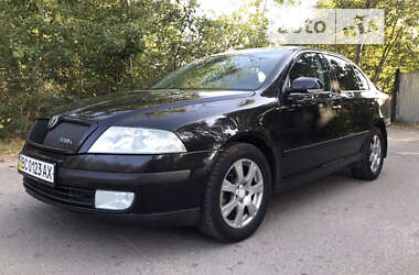 Лифтбек Skoda Octavia 2006 в Остроге