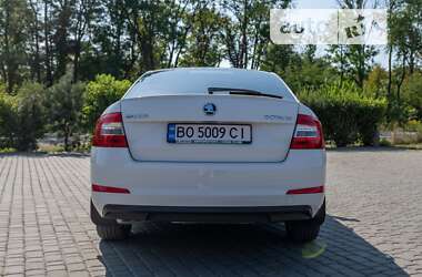 Лифтбек Skoda Octavia 2014 в Тернополе