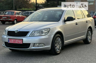 Универсал Skoda Octavia 2012 в Лубнах