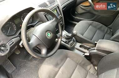 Лифтбек Skoda Octavia 2006 в Кривом Роге