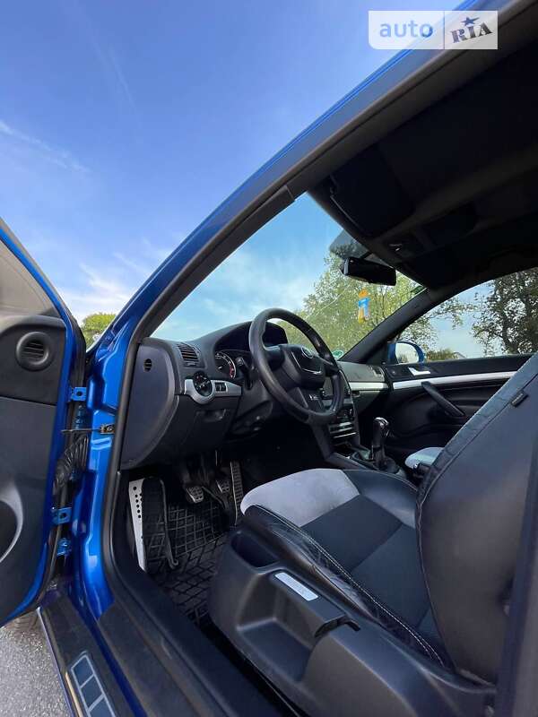 Універсал Skoda Octavia 2010 в Нових Санжарах