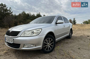 Лифтбек Skoda Octavia 2012 в 