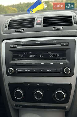 Лифтбек Skoda Octavia 2012 в 