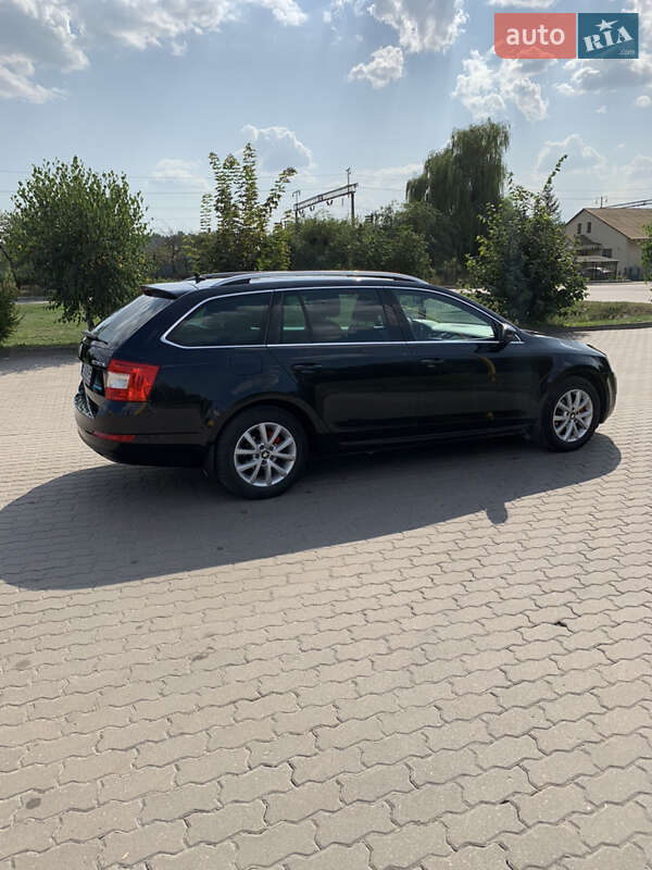 Универсал Skoda Octavia 2015 в Бродах