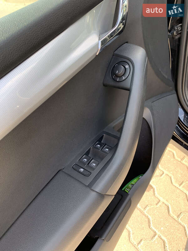 Универсал Skoda Octavia 2015 в Бродах