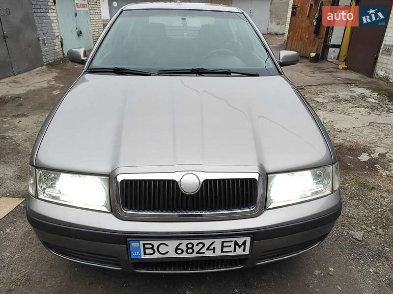 Лифтбек Skoda Octavia 2007 в Львове