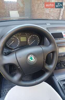 Лифтбек Skoda Octavia 2005 в Самборе