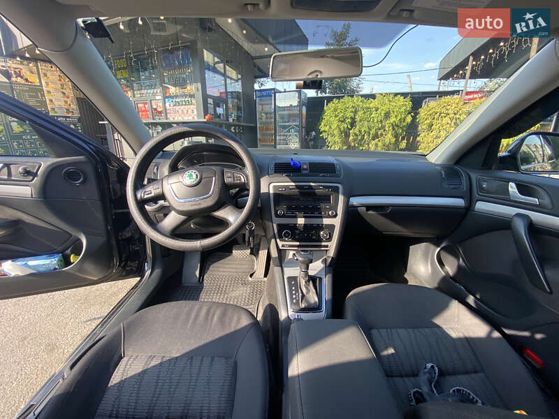 Лифтбек Skoda Octavia 2012 в Хмельницком