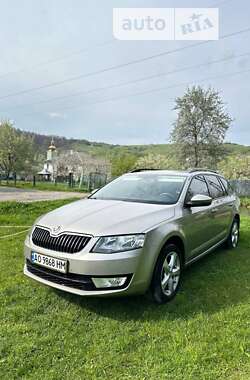 Универсал Skoda Octavia 2013 в Воловце